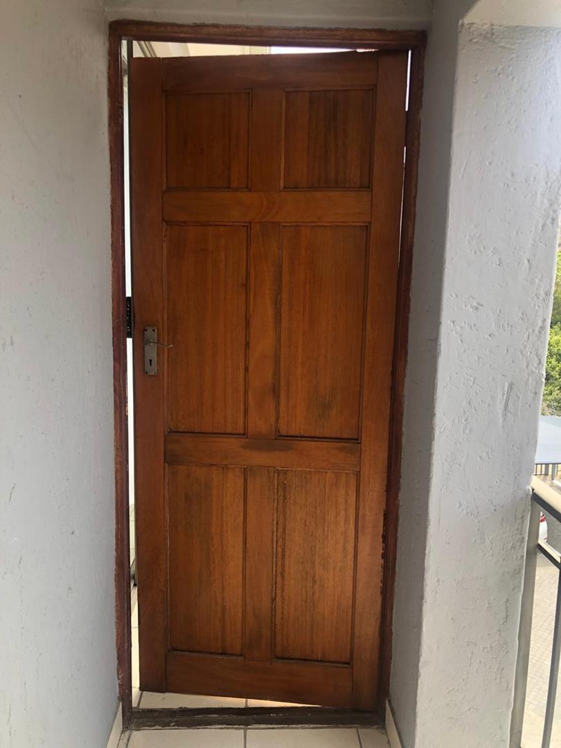 To Let 1 Bedroom Property for Rent in Mossel Bay Central Western Cape